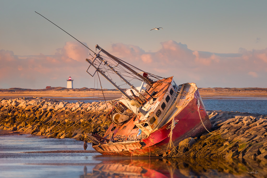 20180418-The-Artemis-and-Wood-End-Light,-Provincetown-Edit.jpg