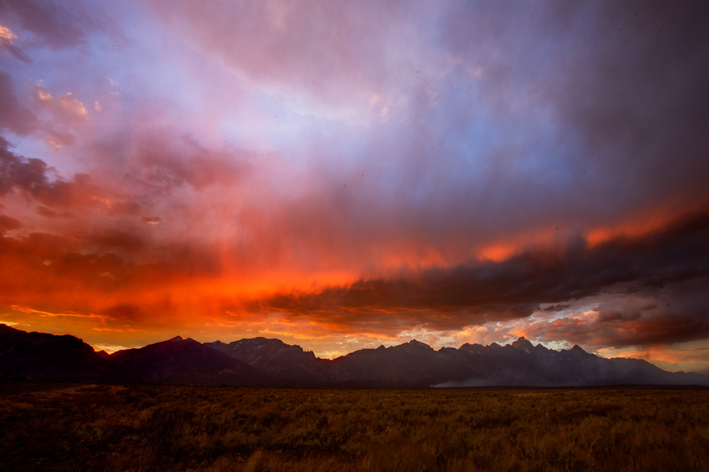 20111001-approaching-storm-HDR.jpg