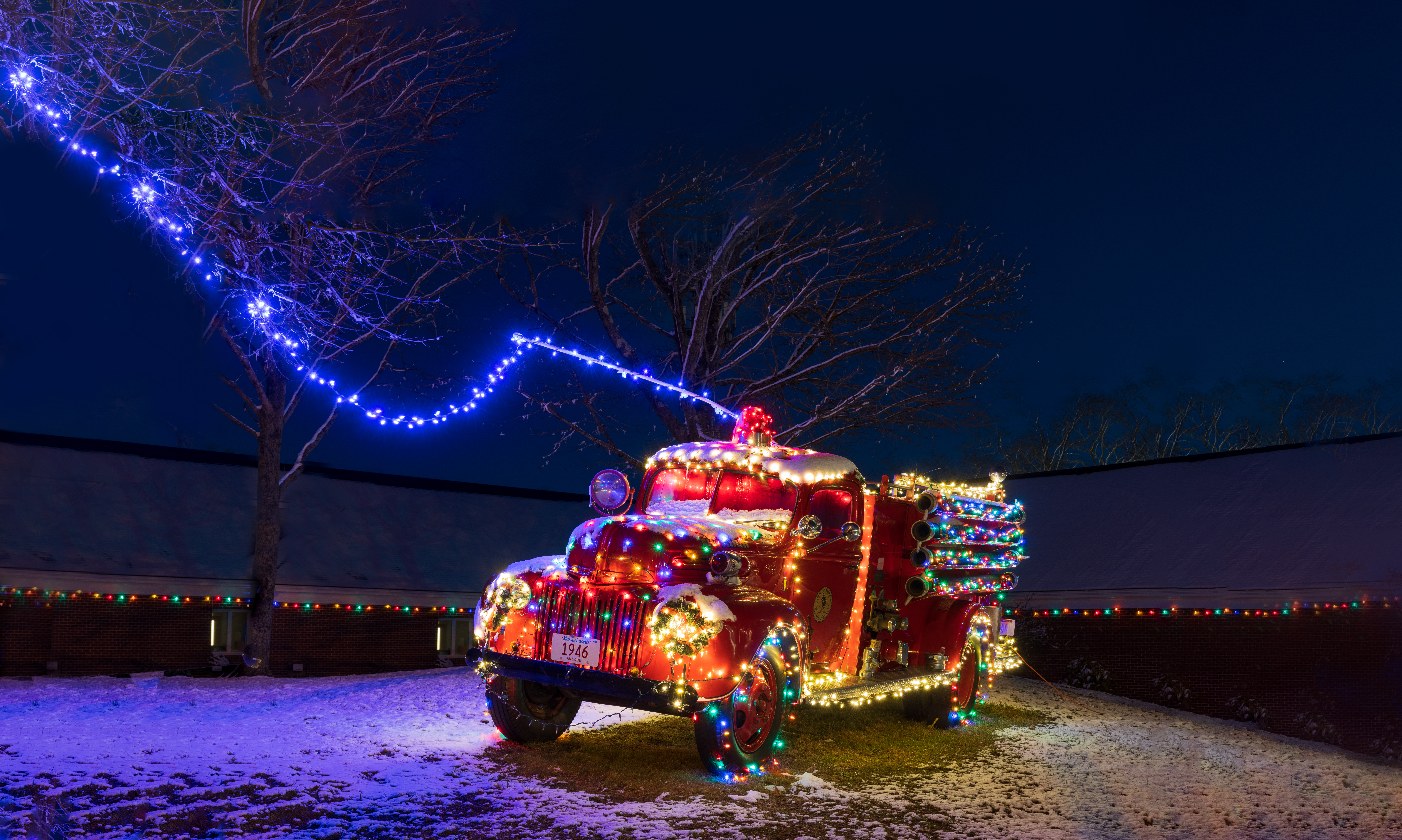 Holiday-Lights-Fire-Truck-Edit.jpg
