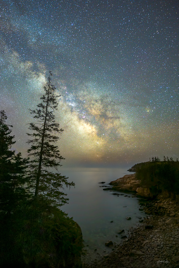 Milky-way-in-Acadia.jpg